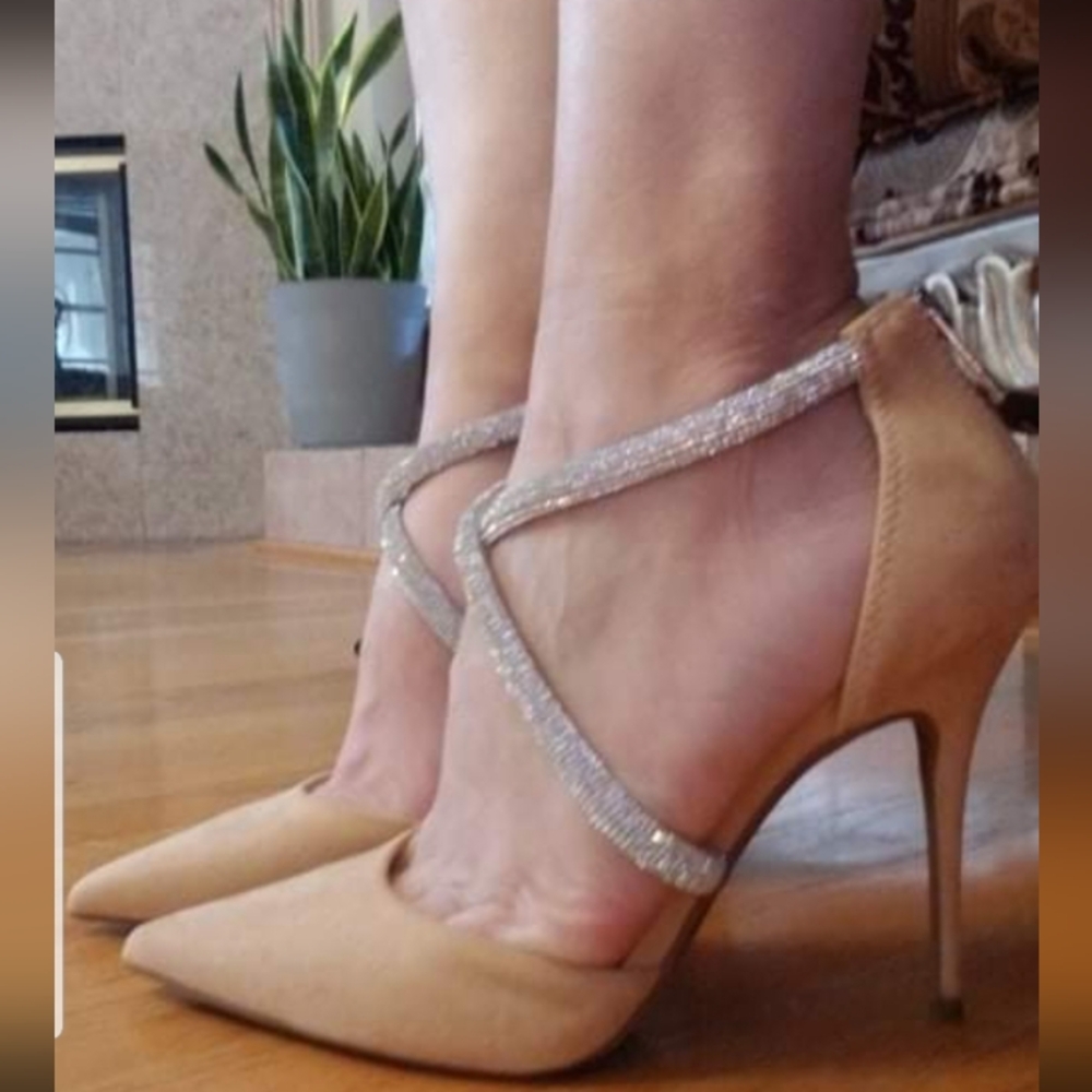 🎁🎁🎁🎁🎁🎁🎁🎁Jessica Simpson Tan Rhinestone Strap Sexy Heels 8.5